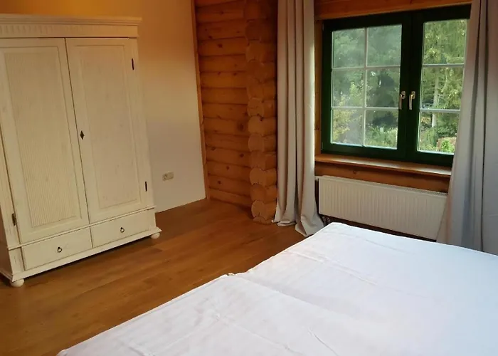 In Wiesen Mit Privatem Pool هيلينثال