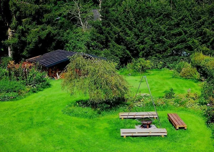 In Wiesen Mit Privatem Pool